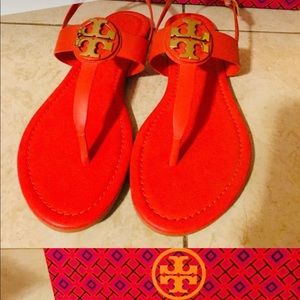 Tory Burch Bryce 8.5 like new